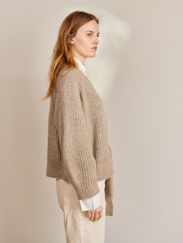 2409 - 04 Lumen Cardigan - Sandnes Garn