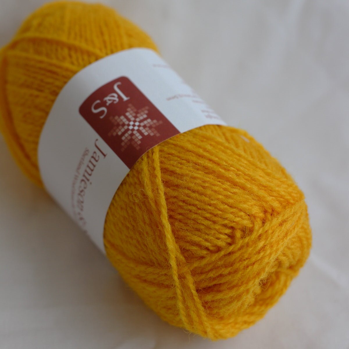 2PLY JUMPER WEIGHT 91 - Jamieson & Smith